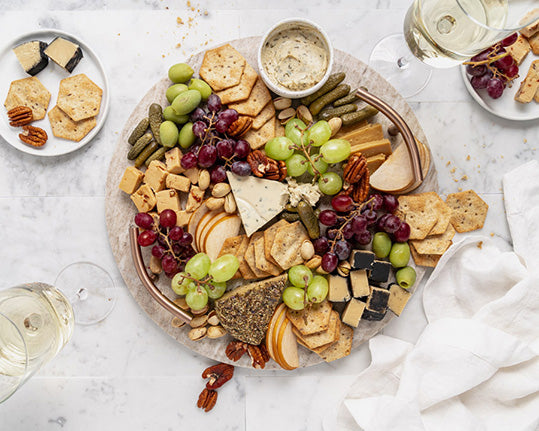 Vegan Cheese Board (perfect for entertaining!) - Flora & Vino